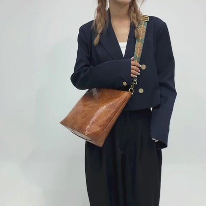 Chic Bohème: Le Sac en Cuir qui Épice Votre Style